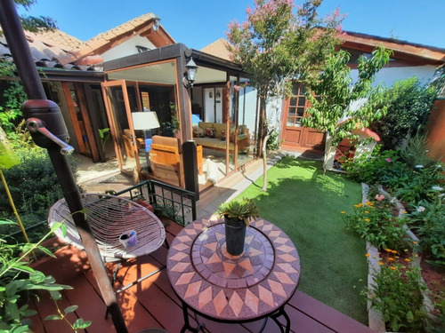 Imagen 20 de 28 de Hermosa Casa De Un Piso, Ampliada Y Remodelada Recientemente
