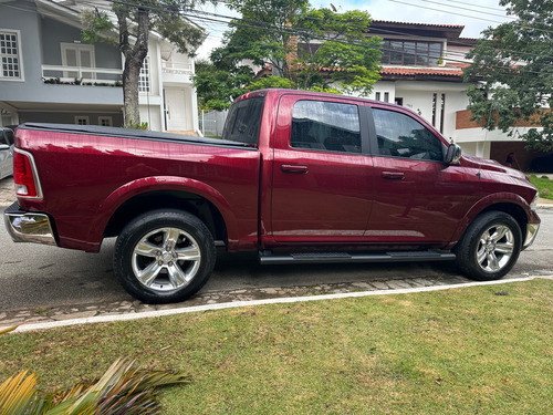 RAM Ram Classic 5.7 Laramie Cab. Dupla 4X4 Aut. 4P
