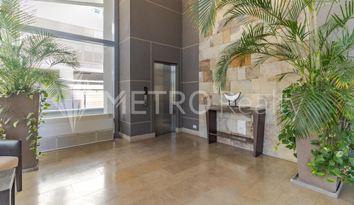 Departamento En Venta, 2 Amb, En Olivos Con Cochera