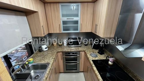Estupendo Apartamento En Venta - Urb. El Rosal.