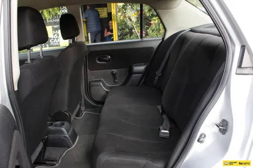 Nissan Tiida 1.8 Miio 4p At