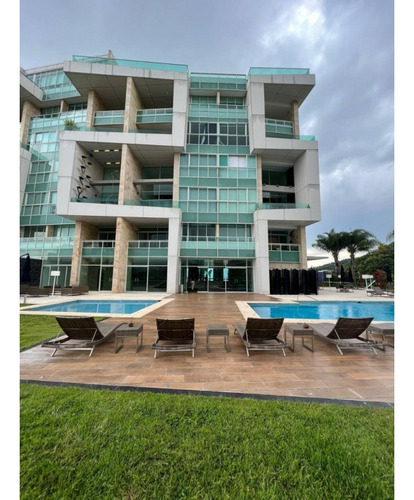 Apartamento Duplex En Venta 270 M2 - Urb. Mirador De Los Campitos