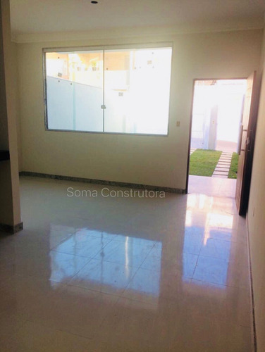 Imagem 8 de 14 de Casa Em Meio Lote Bairro Bom Pastor