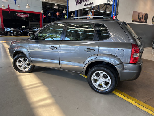 Hyundai Tucson 2.0 Gls 4x2 Flex Aut. 5p