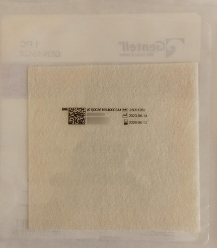 Apósito De Alginato De Calcio Con Plata 10x10cm (2 Pzas) Color Blanco