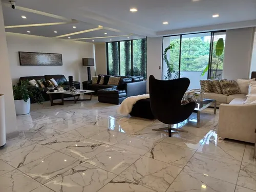 Apartamento En Venta En Poblado El Campestre. Cod V12180