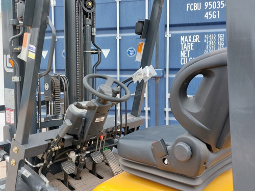Imagen 6 de 20 de Autoelevador Liugong 2,5tn Diesel 0km - Neuquen