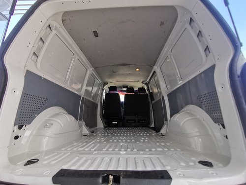 Imagen 11 de 15 de Volkswagen Transporter Tdi Cargo 2017