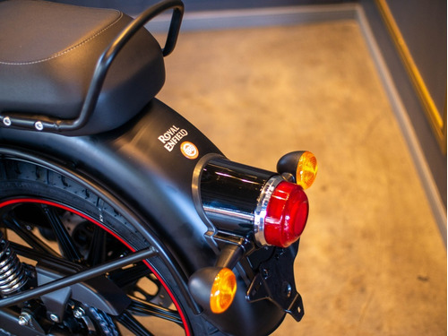 Imagen 18 de 25 de Royal Enfield Classic 350 Dark Stealth Black Disponible Ya