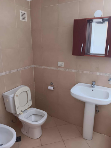 1 Amb Enorme Balcon Lujo Aire Ac Porcelanato Split F/c Bño Comp Es Ap Profesional