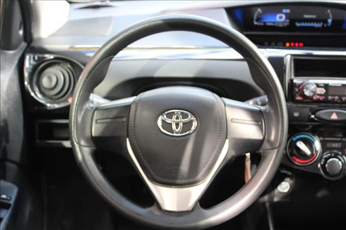 Imagem 10 de 13 de Toyota Etios 1.5 X Sedan 16v