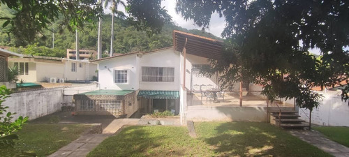 Imagen 10 de 18 de En Venta Quinta Prados Del Este