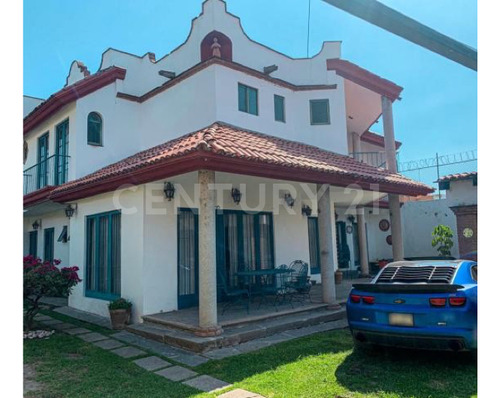 Casa En Venta Estilo Mexicano En Campestre San Rafael Zona Xilotzingo, Puebla.