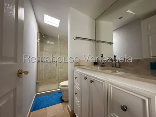 Casas En Venta Mls #25-9502