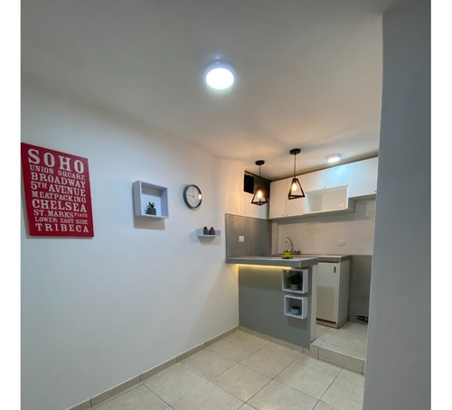 Imagen 6 de 9 de Minidepartamento En San Borja, Departamento En San Borja, Departamentos En San Borja, En Avenida Rosa Toro Cuadra 9 Cruce Con Canada Cuadra 35, Excelente Zona Comercial Todo A La Mano