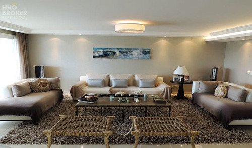 Imagen 2 de 29 de Departamento En Venta. Frente Al Mar. Mansa. Planta Especial. Esquinero. - Punta Del Este Mansa