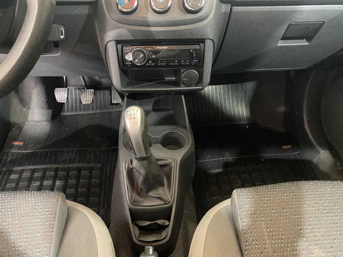 Imagem 9 de 13 de Chevrolet Montana 1.4 Ls 8v Flex 2p Manual