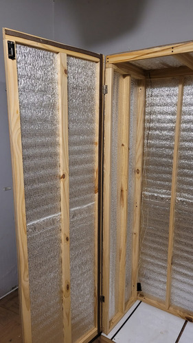 Mueble Para Cultivo Indoor En Madera Con Aislante Térmico (Usado)