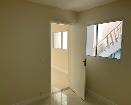 Excelente Sala Região Cdntral, Reformada, 60 M², No Melhor Ponto De Jundiaí, Próxima À Av. Nove De Julho, R$ 3.300,00 Incluso Iptu - Sa00009 - 68694010
