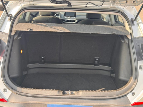 Chevrolet Tracker 1.2T LS FWD MT 5P