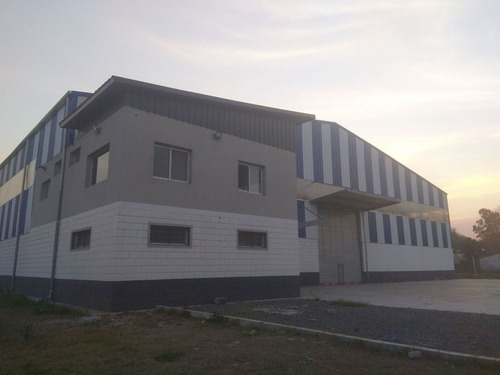 Imagen 3 de 3 de Alquiler Galpón 1140m2 En Moreno