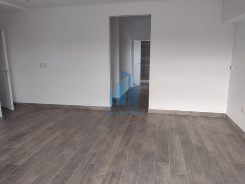 Venta Casa De 5 Ambientes En Country Terravista