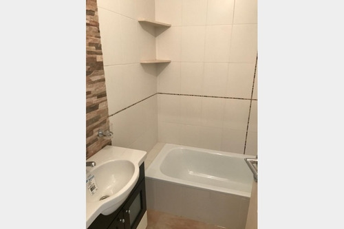 Imagen 7 de 11 de Venta Uergente !! Dos Ambientes Amplios En Excelente Estado