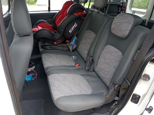 Fiat Doblò Essence 1.8 Manual