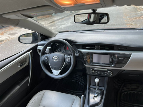 Imagen 5 de 8 de Toyota Corolla