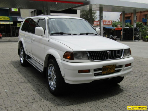 Mitsubishi Nativa Mt 3000cc 4*4