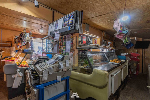 Venta De Llave Comercial En Pando