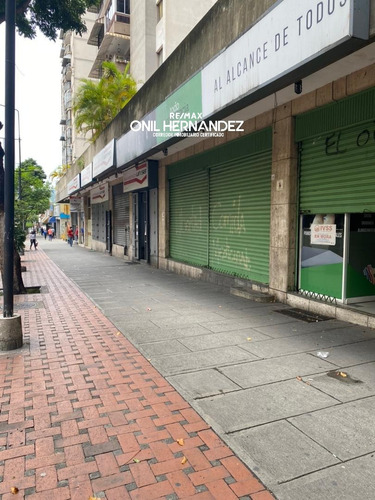 Imagen 1 de 9 de Se Alquila Amplio Local En La Mejor Calle De Chacao 146417 Oh