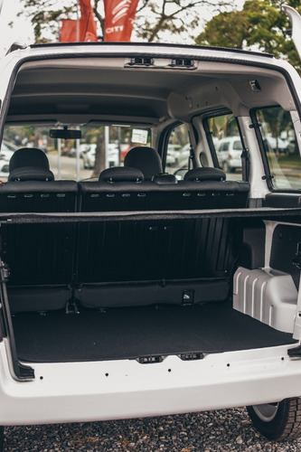 Imagen 8 de 10 de Citroen Berlingo Multispace Hdi 92 Xtr Am22.5