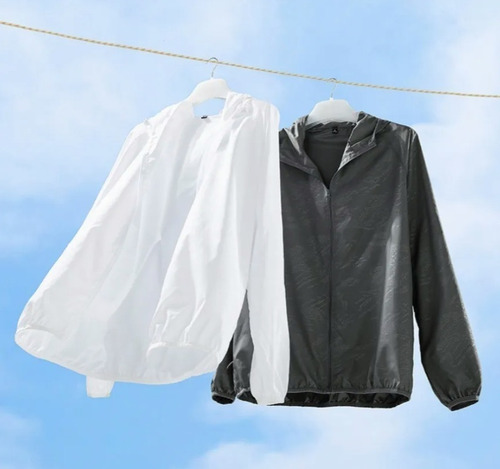Chaqueta Cazadora Rompevientos Deportiva Semi Impermeable