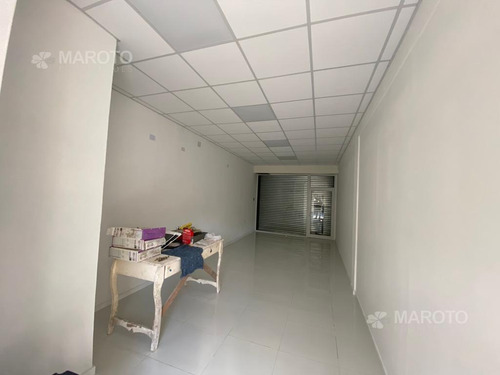 Imagen 11 de 16 de Local Comercial En Alquilar - Maroto Propiedades
