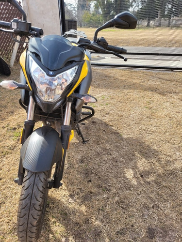 Imagen 5 de 5 de Bajaj Rouser Ns 200