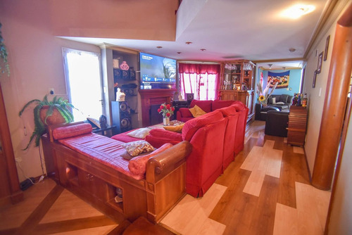 Casa De Categotia En Santo Tomé Apta Crédito