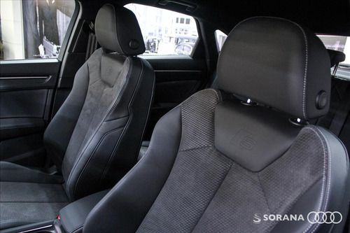 Imagem 10 de 14 de Q3 2.0 40 Tfsi Gasolina Sportback Performance Black Quattro