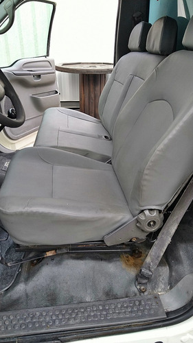 Imagen 13 de 15 de Ford 4000 Volcador