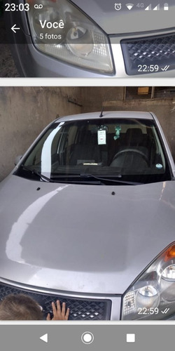 Fiesta Sedã