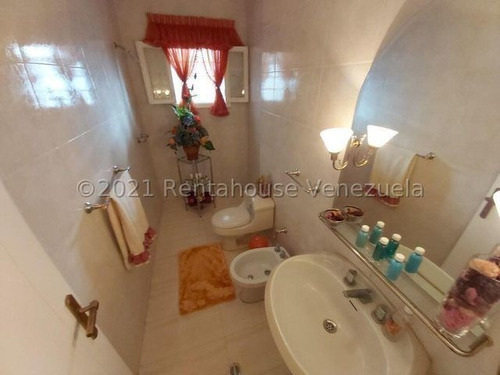 Imagen 11 de 13 de Casa En Venta En El Paraiso 22-5110 Caro Fermoso 0424-2083128