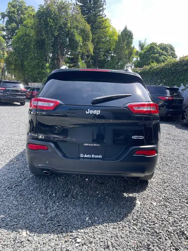 Jeep Cherokee Latitud 2018