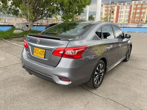 Nissan Sentra 1.8 B17 Fl Sr
