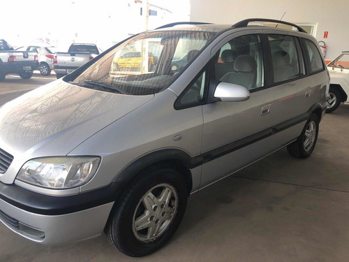 Imagem 3 de 13 de Chevrolet Zafira 2003 2.0 16v 5p