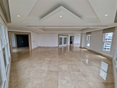Apartamento De Lujo En Exclusiva Torre Los Cacicazgos