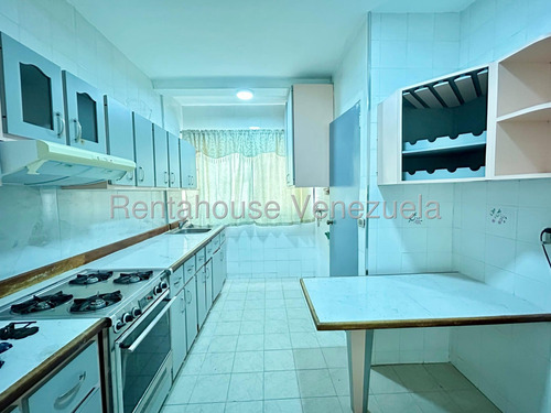 Bello Apartamento En Venta En El Paraíso