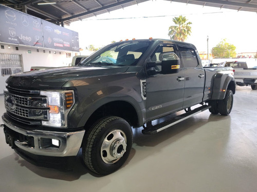 2018 Ford F350 Crew Cab Lariat 4x4 Diésel