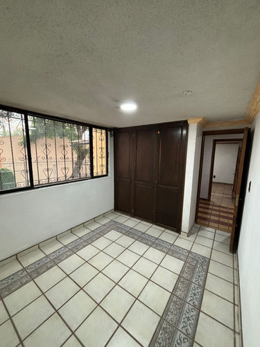 Venta Casa Estilo Rustico En Jardines De Atizapán