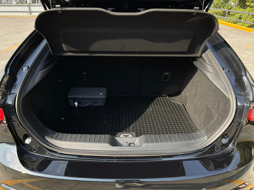Mazda 3 Hb 2.5t Carbon Edition At 2023