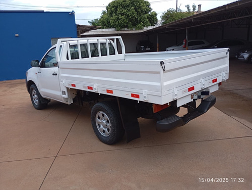 Toyota Hilux 3.0 Cab. Simples Chasis 4x4 2p